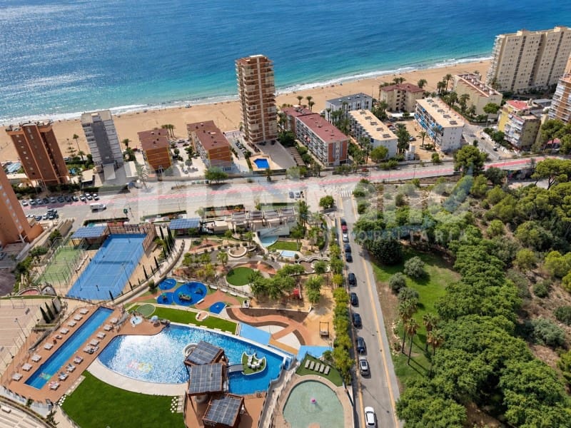 2 chambre Appartement à vendre à Benidorm avec piscine garage - 800 000 € (Ref: 10135937)