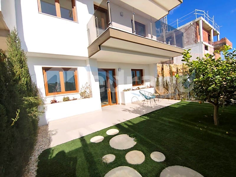 4 soveværelse Villa til salg i La Nucia med swimmingpool garage - € 427.000 (Ref: 10139414)