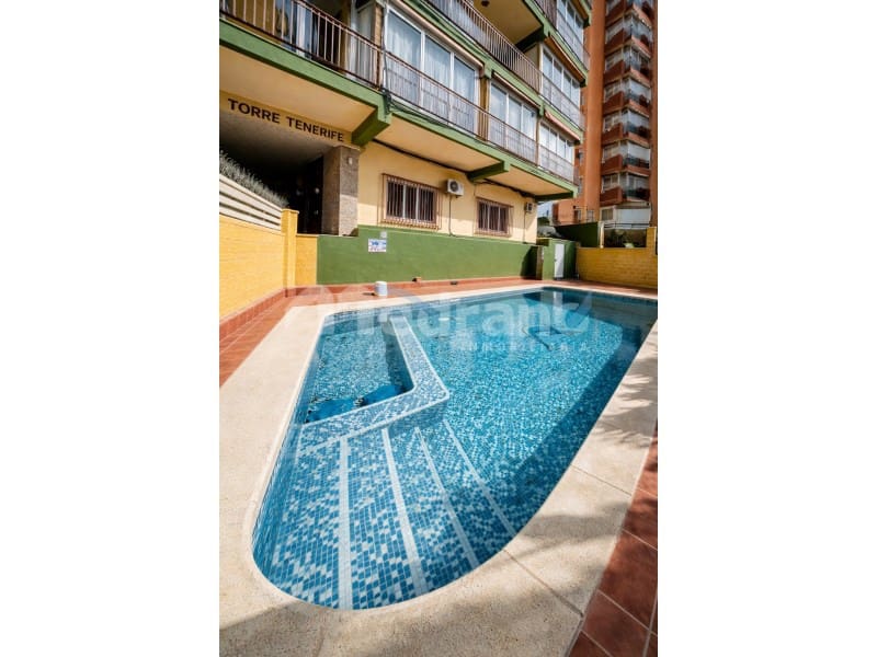 2 sypialnia Mieszkanie na sprzedaż w Benidorm z basenem garażem - 249 000 € (Ref: 10139416)