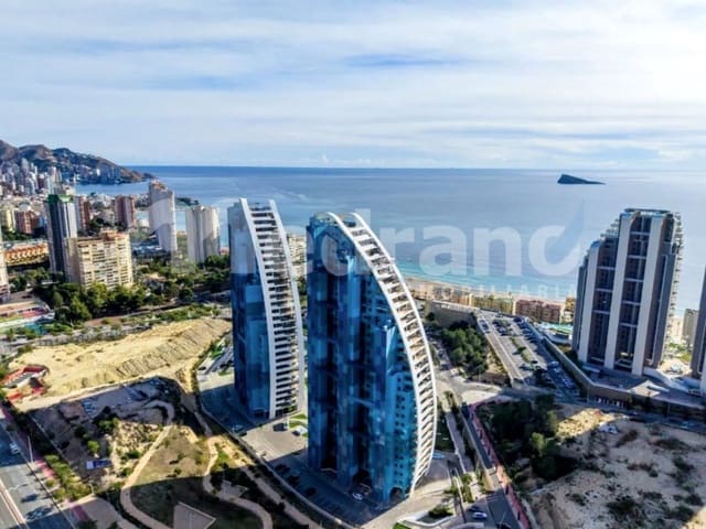 3 makuuhuone Asunto myytävänä paikassa Playa Poniente, Benidorm mukana uima-altaan 
autotalli - 1 150 000 € (Ref: 10157583)