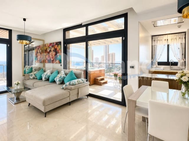 3 makuuhuone Asunto myytävänä paikassa Playa Poniente, Benidorm mukana uima-altaan 
autotalli - 1 150 000 € (Ref: 10157583)