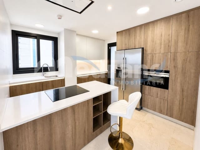 3 makuuhuone Asunto myytävänä paikassa Playa Poniente, Benidorm mukana uima-altaan 
autotalli - 1 150 000 € (Ref: 10157583)