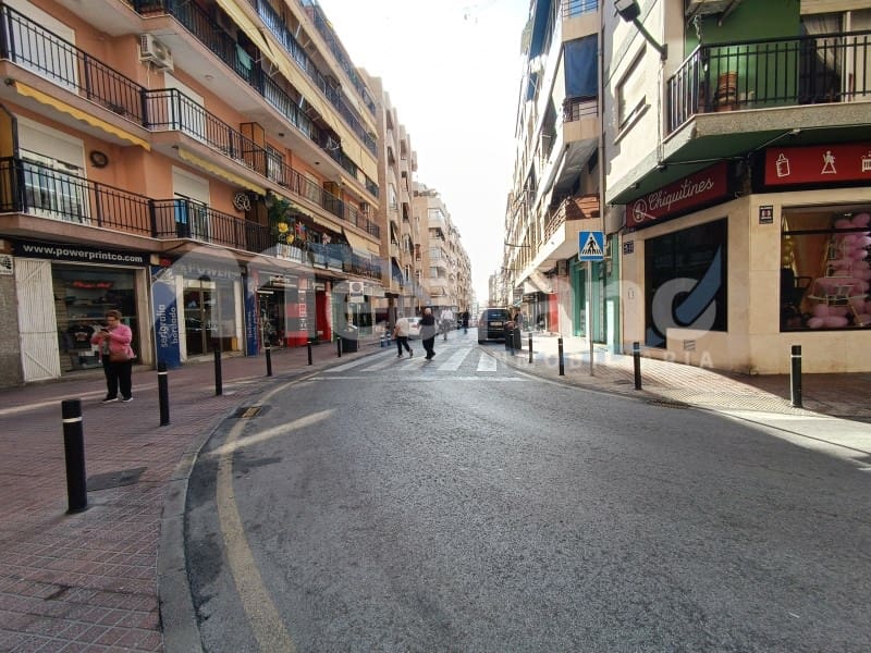 Local Commercial à vendre à Benidorm - 1 200 000 € (Ref: 10157584)