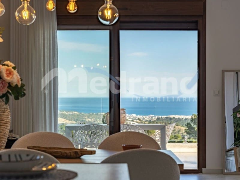 3 soverom Villa til salgs i Polop med svømmebasseng garasje - € 659 000 (Ref: 10164830)