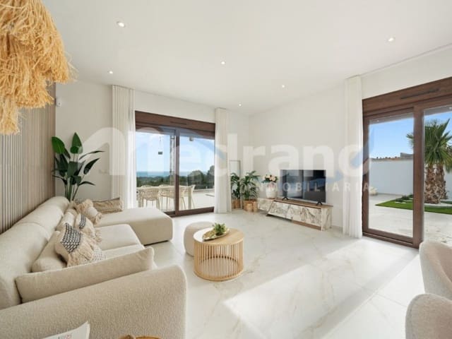 3 soverom Villa til salgs i Polop med svømmebasseng garasje - € 659 000 (Ref: 10164830)