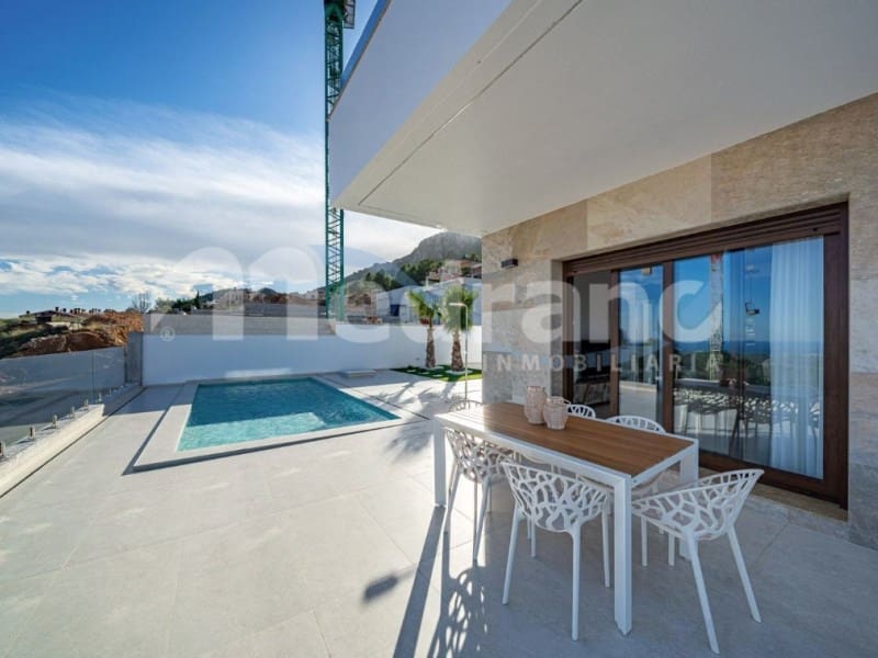 3 soverom Villa til salgs i Polop med svømmebasseng garasje - € 659 000 (Ref: 10164830)