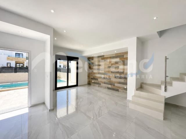 3 chambre Villa/Maison à vendre à Polop avec piscine garage - 469 000 € (Ref: 10164831)