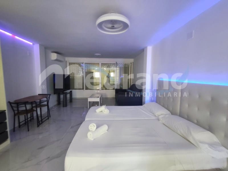 Studio til salg i Benidorm med swimmingpool garage - € 235.000 (Ref: 10164833)