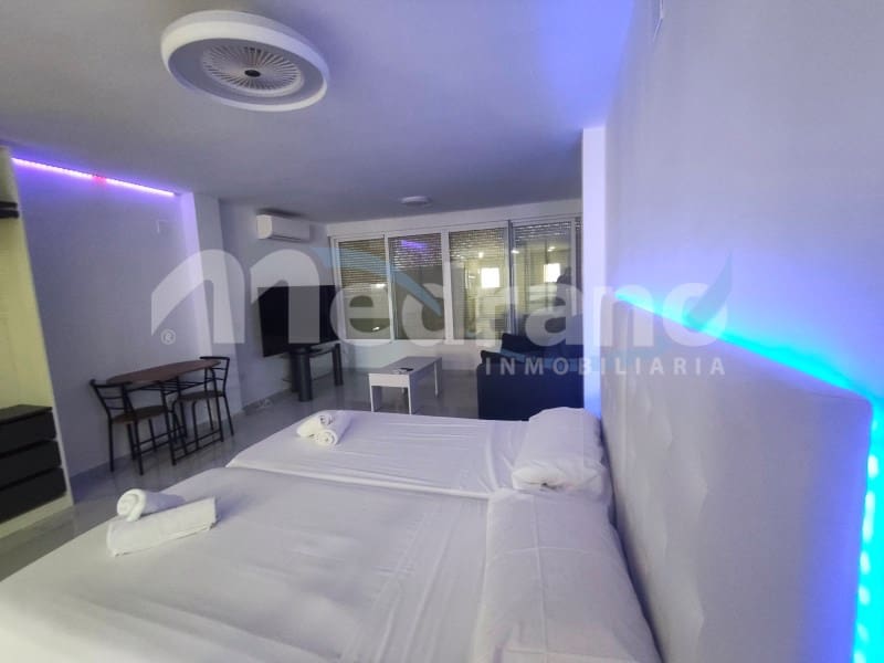 Studio til salg i Benidorm med swimmingpool garage - € 235.000 (Ref: 10164833)