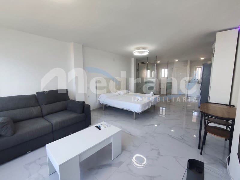 Studio til salg i Benidorm med swimmingpool garage - € 235.000 (Ref: 10164833)