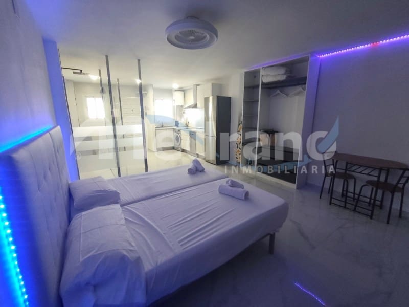 Studio til salg i Benidorm med swimmingpool garage - € 235.000 (Ref: 10164833)