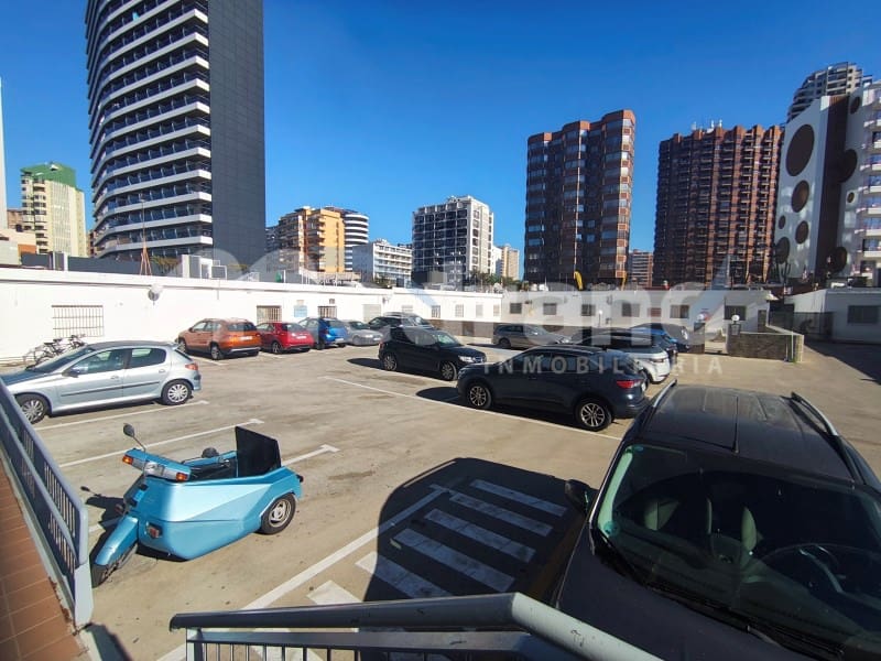 Studio til salg i Benidorm med swimmingpool garage - € 235.000 (Ref: 10164833)