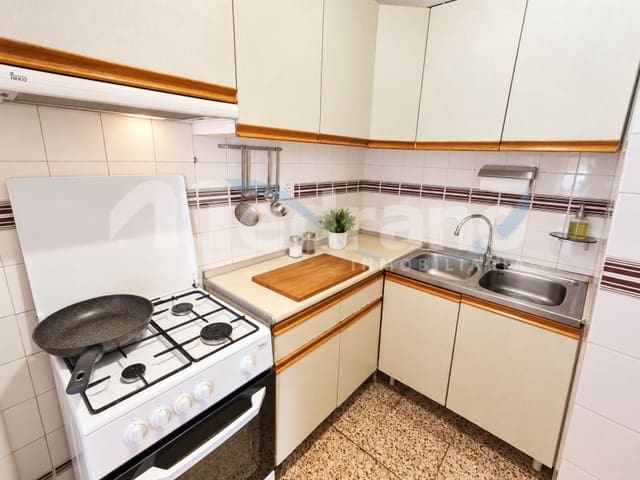 Piso de 2 habitaciones en Rincón de Loix, Benidorm en venta con piscina garaje - 295.000 € (Ref: 10164836)