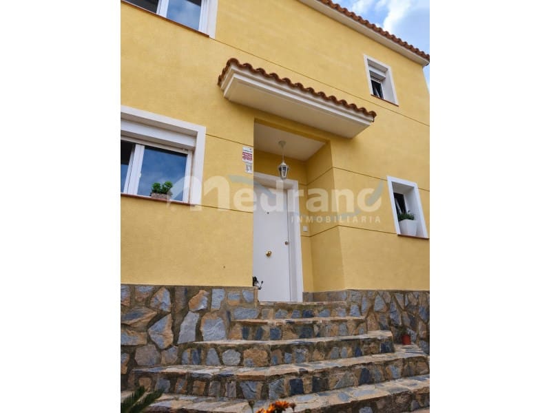4 sypialnia Willa na sprzedaż w La Nucia z basenem - 525 000 € (Ref: 10166341)