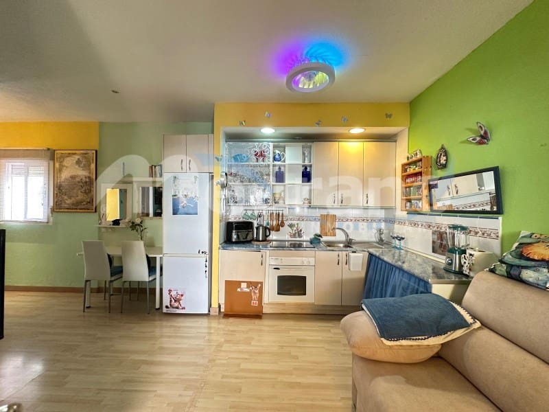 Apartamento de 1 habitación en Benidorm en venta con piscina - 244.000 € (Ref: 10173816)
