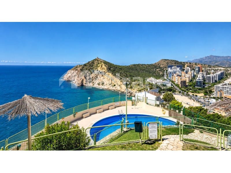 Apartamento de 1 habitación en Benidorm en venta con piscina - 244.000 € (Ref: 10173816)