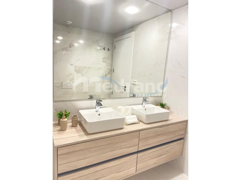2 chambre Appartement à vendre à Benidorm avec piscine garage - 800 000 € (Ref: 10177022)