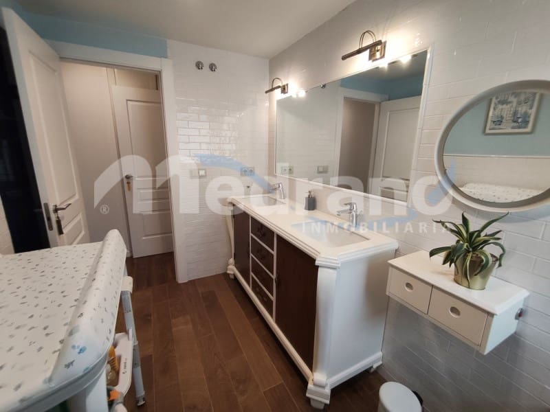 Chalet de 3 habitaciones en Benidorm en venta con piscina garaje - 970.000 € (Ref: 5426037)