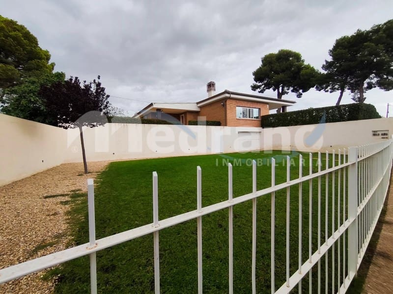Chalet de 3 habitaciones en Benidorm en venta con piscina garaje - 970.000 € (Ref: 5426037)