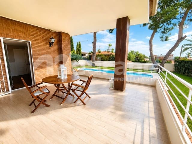 Chalet de 3 habitaciones en Urbanizaciones, Benidorm en venta con piscina garaje - 970.000 € (Ref: 5426037)
