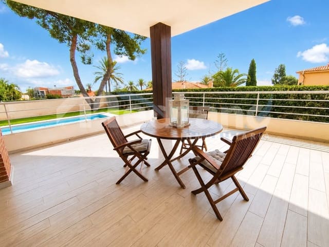 Chalet de 3 habitaciones en Urbanizaciones, Benidorm en venta con piscina garaje - 970.000 € (Ref: 5426037)