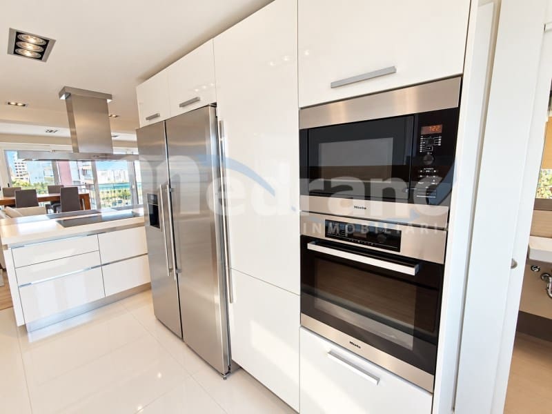 2 soveværelse Lejlighed til salg i Benidorm - € 395.000 (Ref: 7099342)