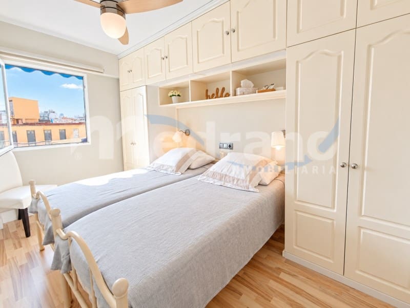2 soveværelse Lejlighed til salg i Benidorm - € 395.000 (Ref: 7099342)