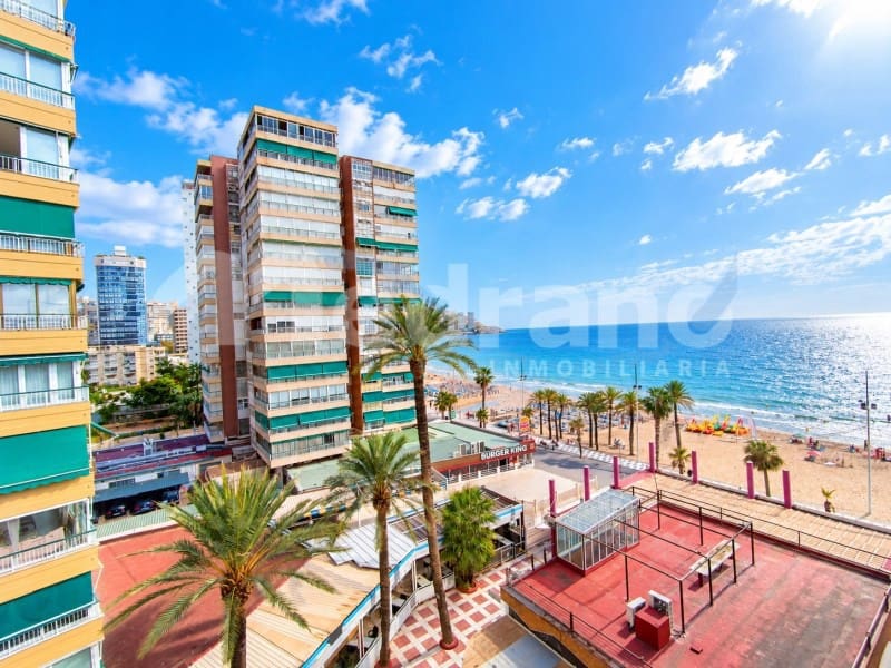 2 soveværelse Lejlighed til salg i Benidorm - € 395.000 (Ref: 7099342)