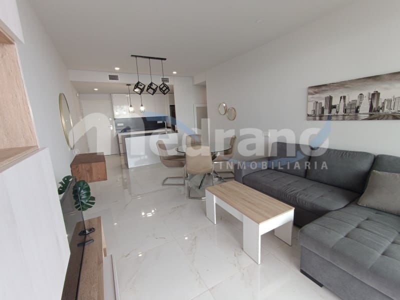 Piso de 2 habitaciones en Benidorm en alquiler con piscina garaje - 2.000 € (Ref: 8017049)