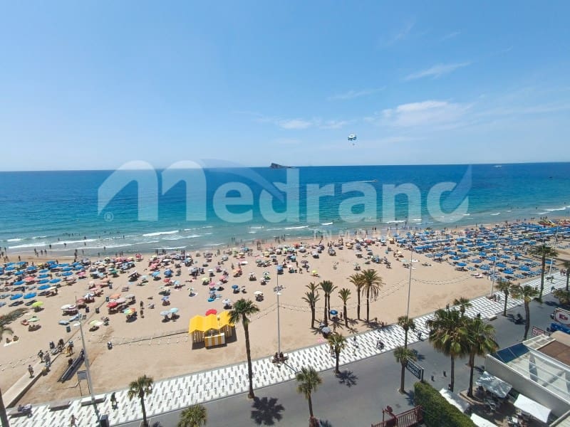 2 chambre Appartement à vendre à Benidorm avec piscine garage - 490 000 € (Ref: 8302872)