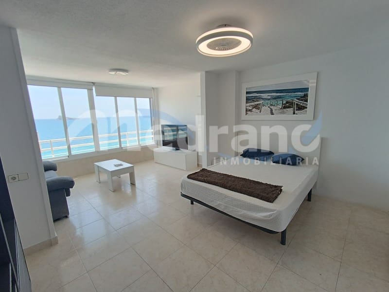 2 chambre Appartement à vendre à Benidorm avec piscine garage - 490 000 € (Ref: 8302872)