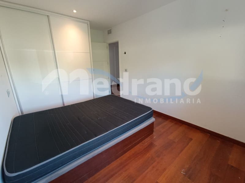 4 sypialnia Willa na sprzedaż w La Nucia z basenem garażem - 890 000 € (Ref: 8331840)