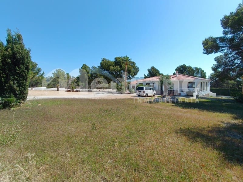 4 sypialnia Willa na sprzedaż w La Nucia z basenem garażem - 890 000 € (Ref: 8331840)