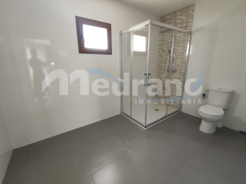 4 sypialnia Willa na sprzedaż w La Nucia z basenem garażem - 890 000 € (Ref: 8331840)