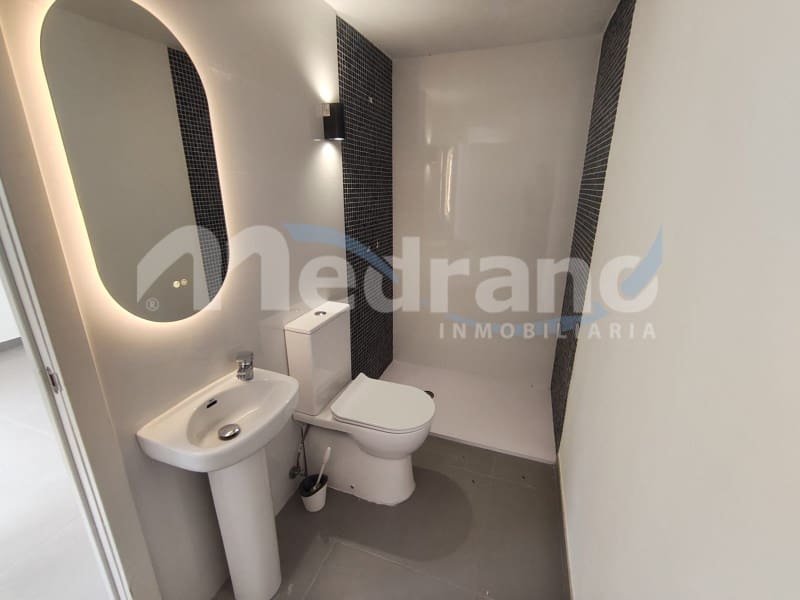 4 sypialnia Willa na sprzedaż w La Nucia z basenem garażem - 890 000 € (Ref: 8331840)