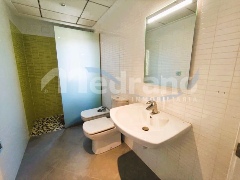 4 sypialnia Willa na sprzedaż w La Nucia z basenem garażem - 890 000 € (Ref: 8331840)