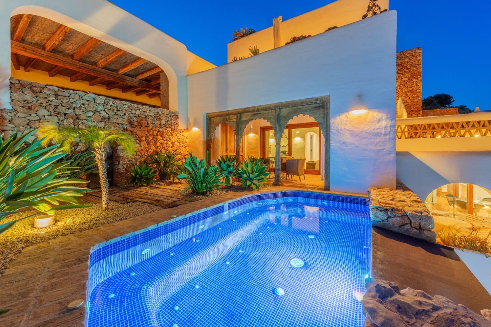 3 sypialnia Willa na sprzedaż w Moraira z basenem garażem - 1 750 000 € (Ref: 9889337)