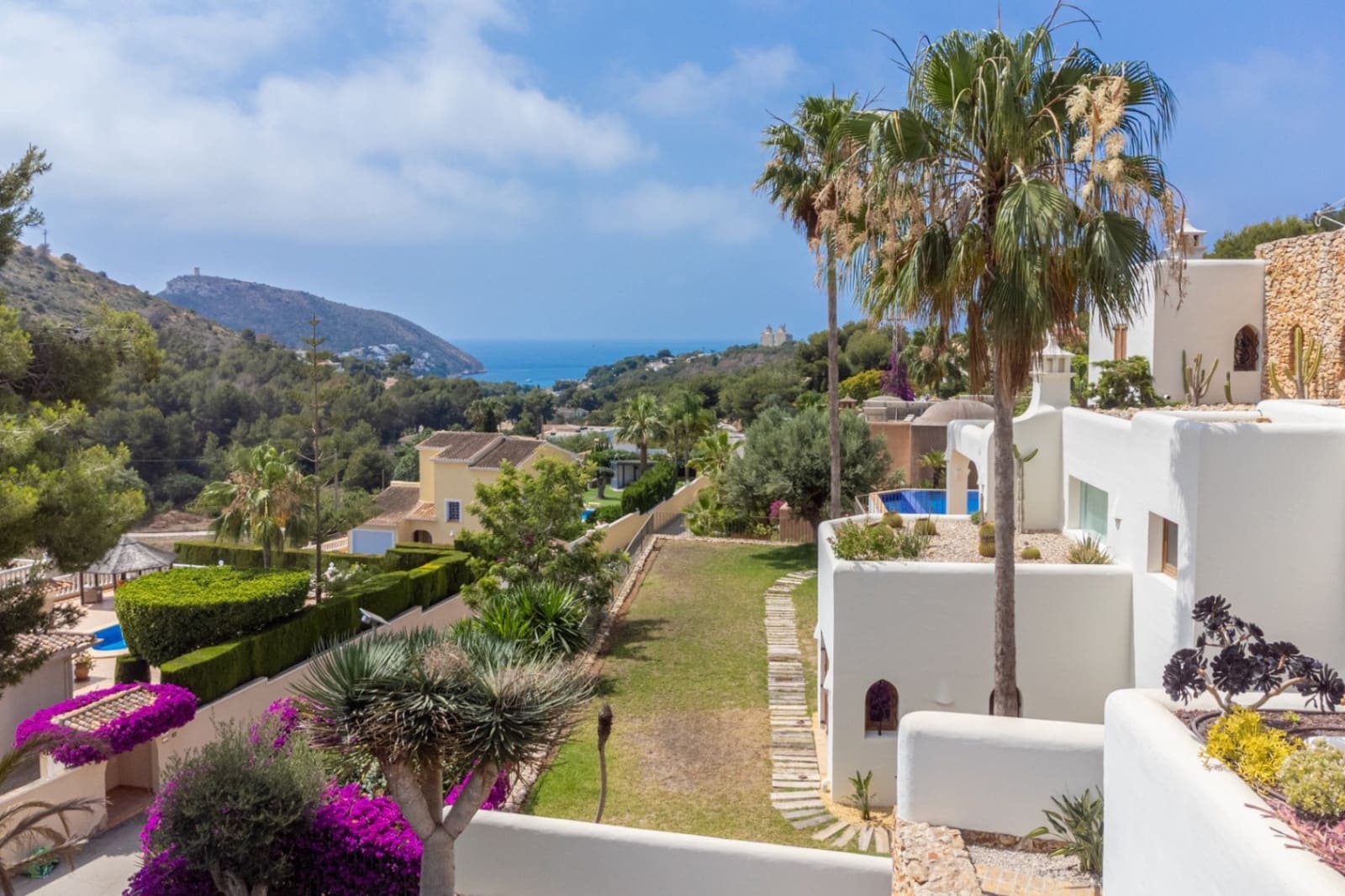 3 sypialnia Willa na sprzedaż w Moraira z basenem garażem - 1 750 000 € (Ref: 9889337)