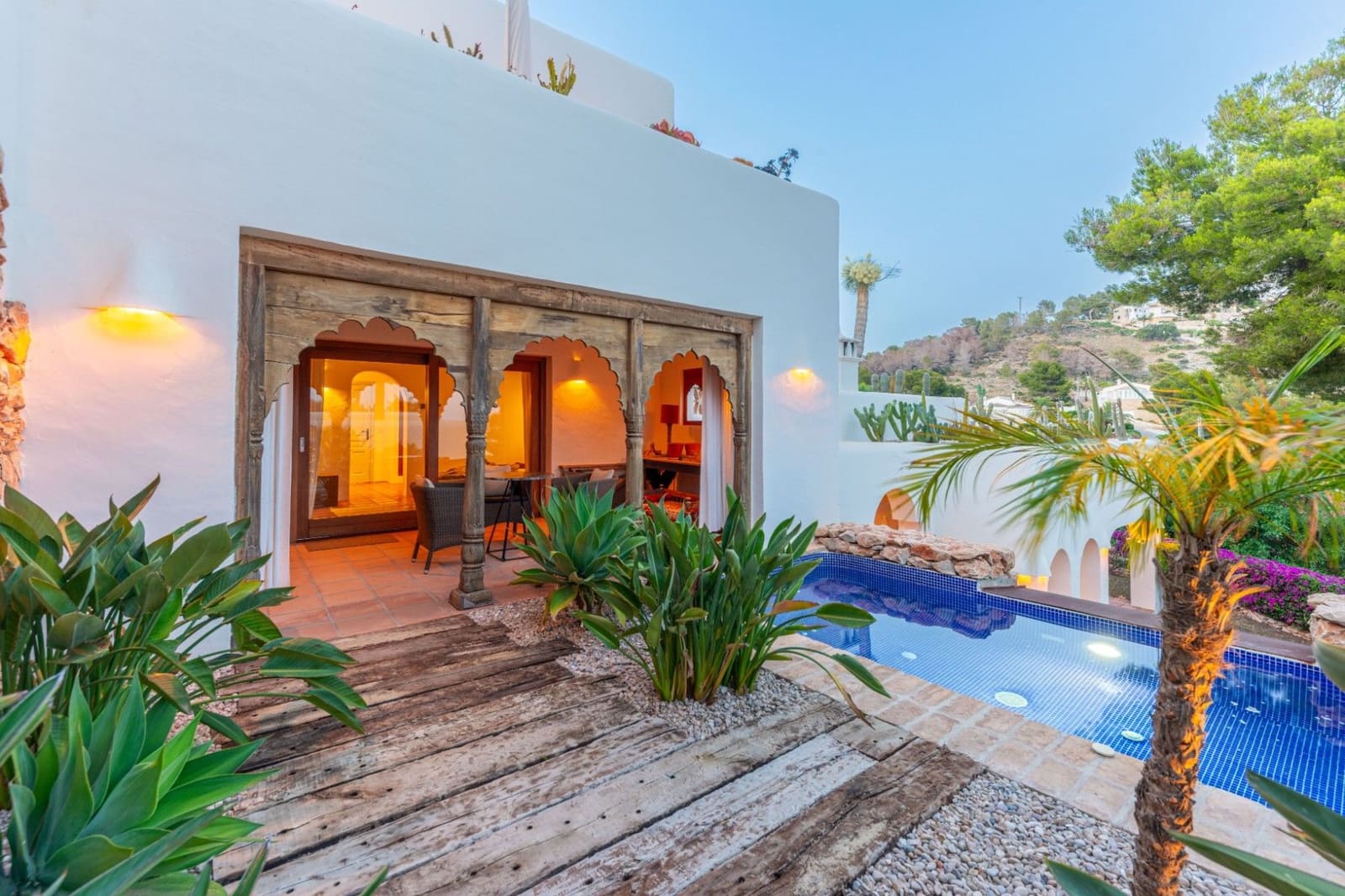 3 sypialnia Willa na sprzedaż w Moraira z basenem garażem - 1 750 000 € (Ref: 9889337)