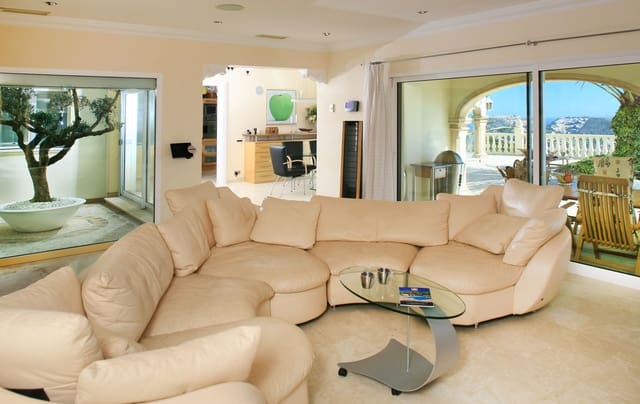 4 bedroom Villa for sale in Benimeit - Tabaira, Teulada-Moraira with garage - € 1,500,000 (Ref: 9889338)