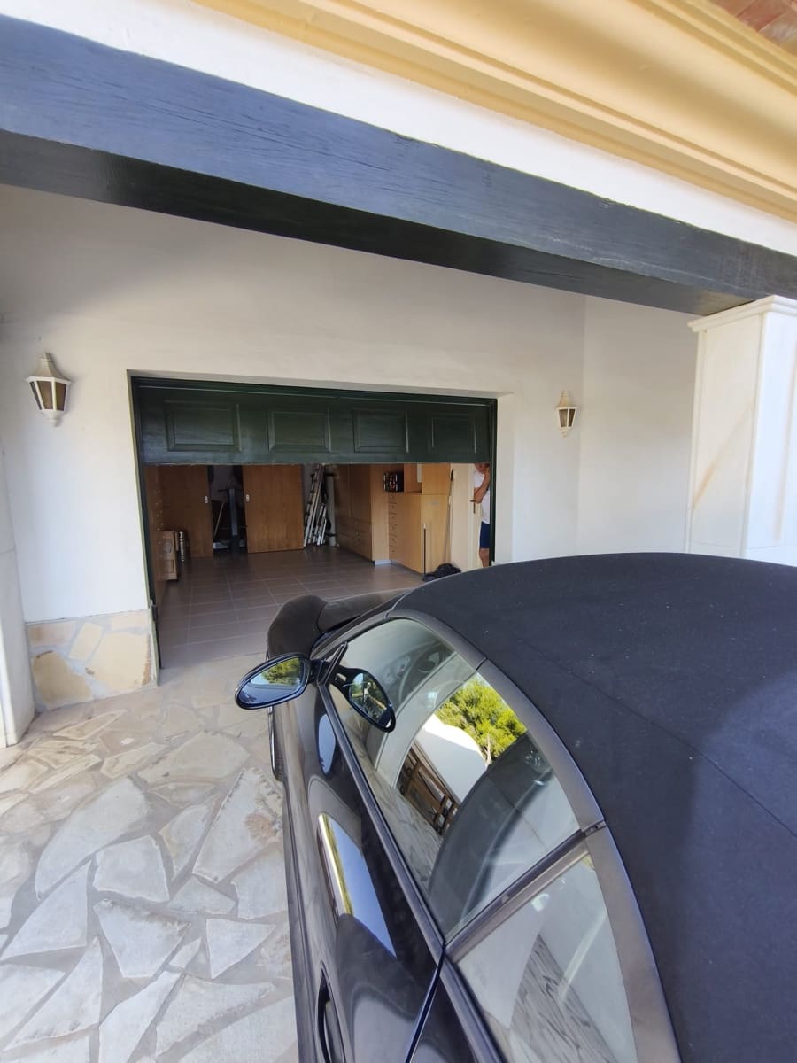 4 bedroom Villa for sale in Moraira with pool garage - € 1,500,000 (Ref: 9889338)