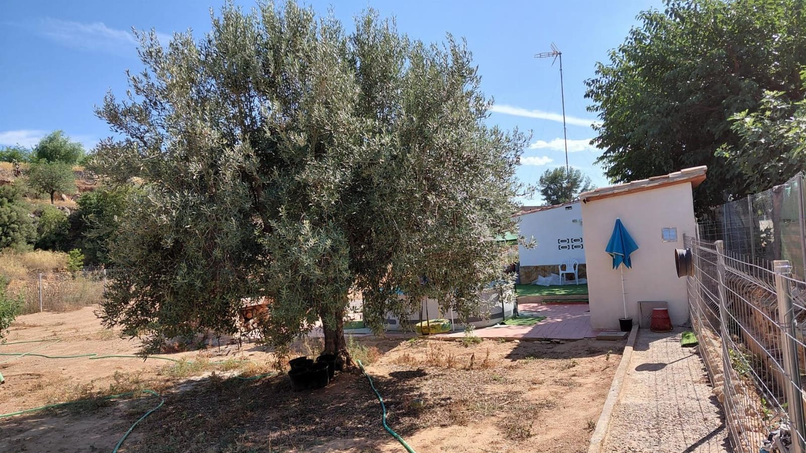 1 bedroom Villa for sale in Cheste - € 37,000 (Ref: 9735890)