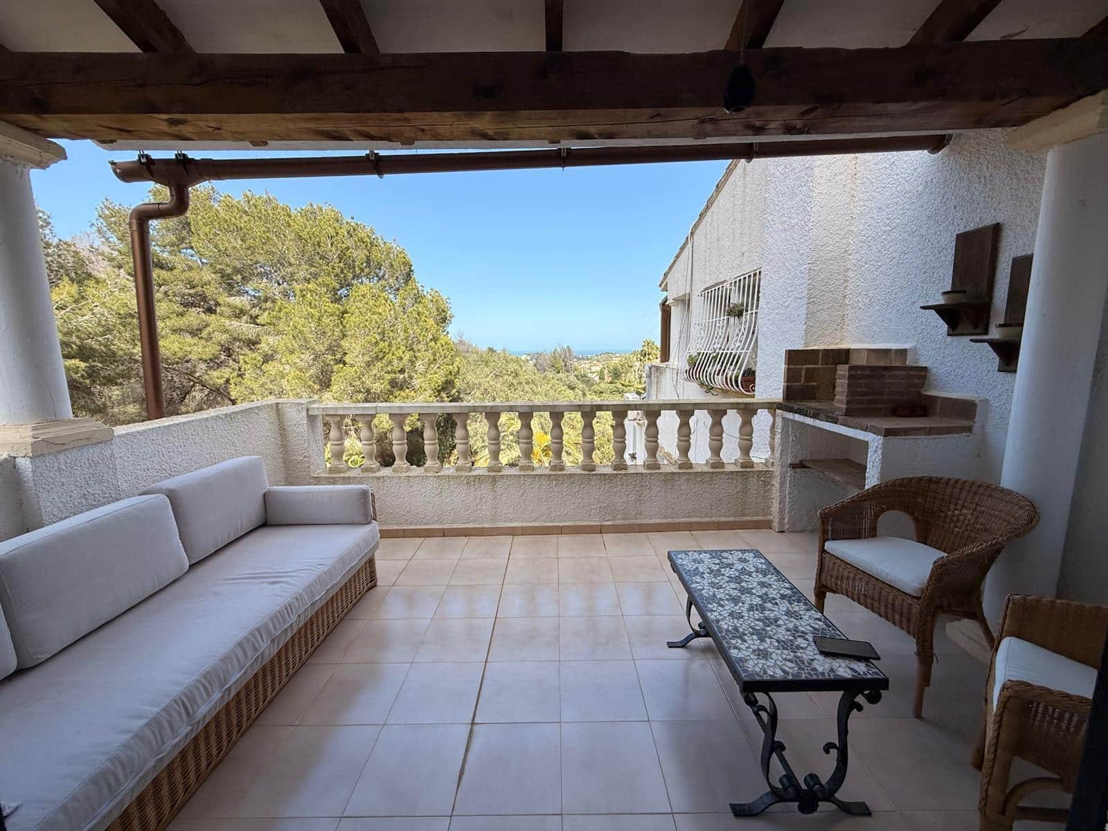 2 bedroom Apartment for rent in Denia with pool garage - € 1,200 (Ref: 9735892)