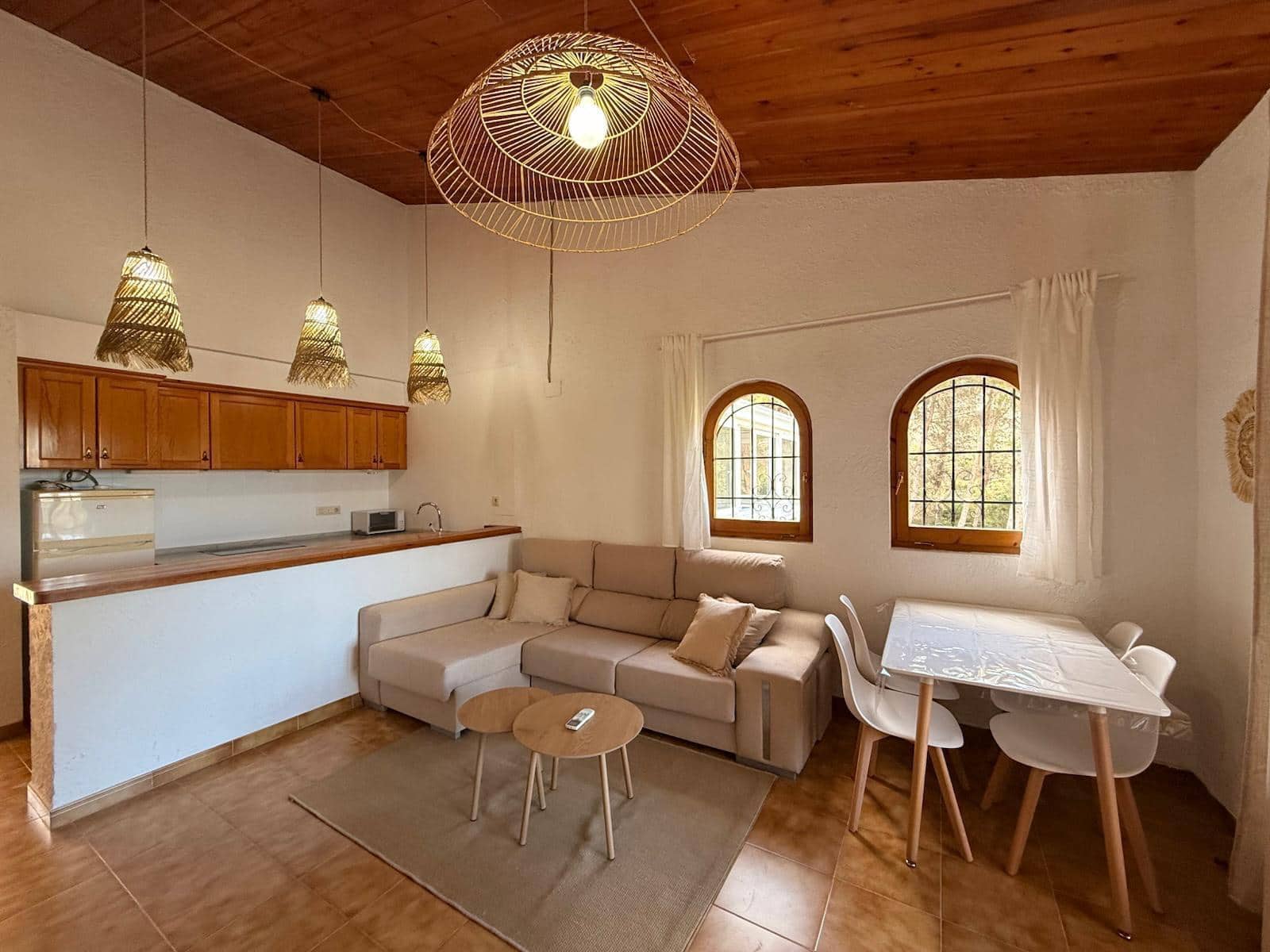 2 bedroom Apartment for rent in Denia with pool garage - € 1,200 (Ref: 9735892)