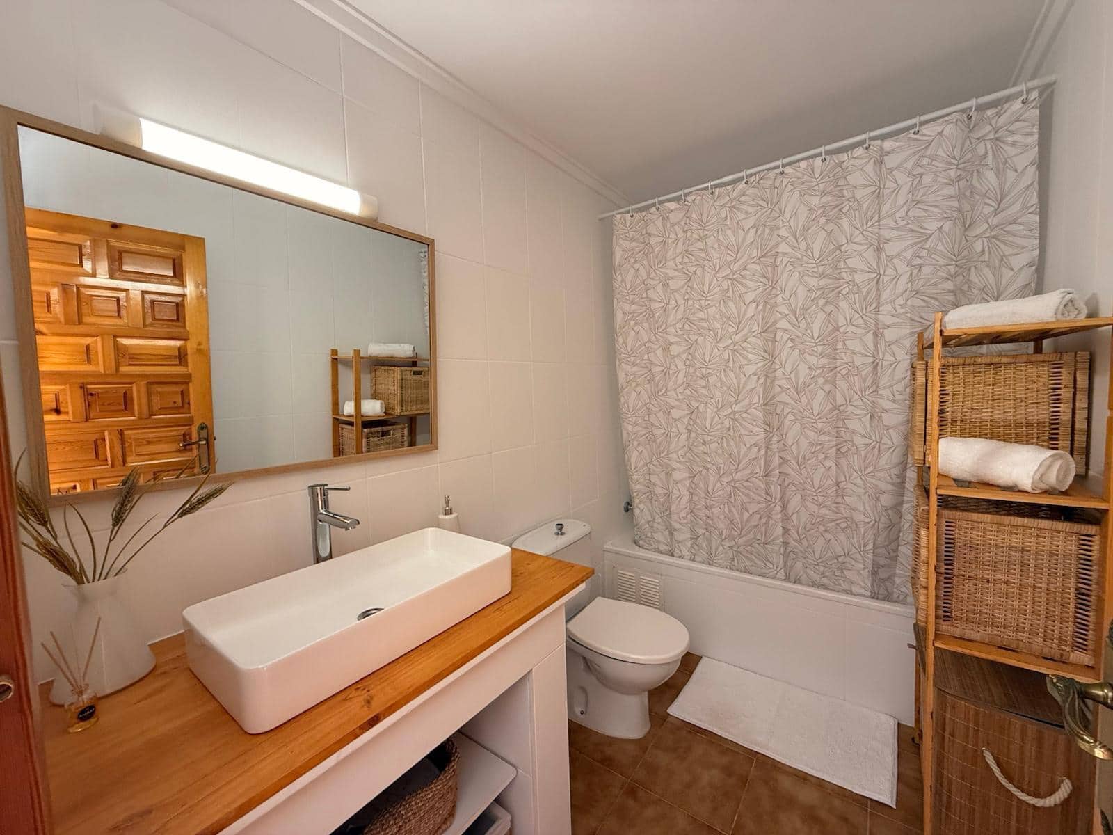 2 bedroom Apartment for rent in Denia with pool garage - € 1,200 (Ref: 9735892)