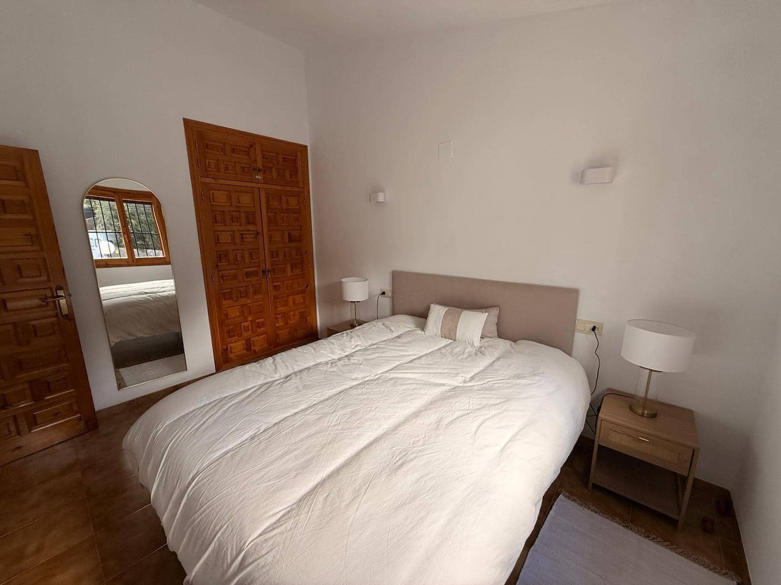 2 bedroom Apartment for rent in Denia with pool garage - € 1,200 (Ref: 9735892)