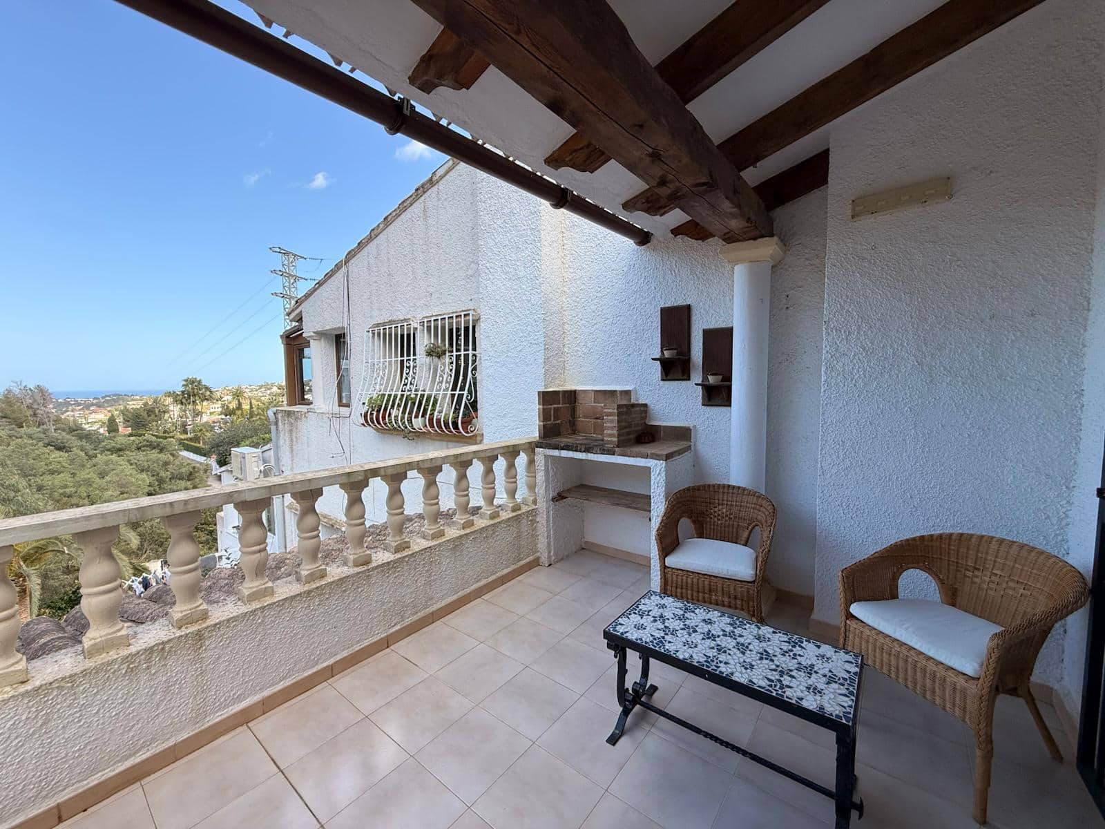 2 bedroom Apartment for rent in Denia with pool garage - € 1,200 (Ref: 9735892)