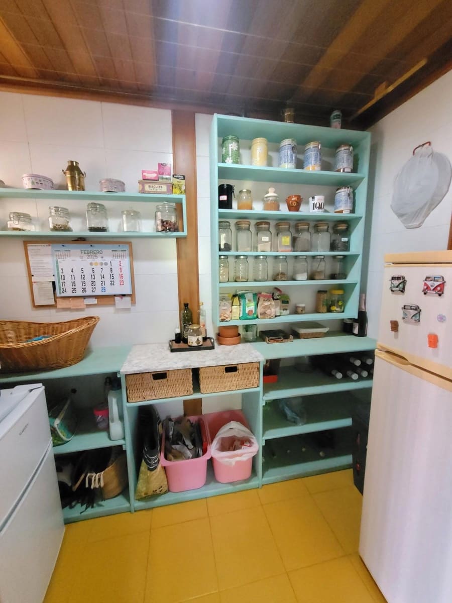 6 bedroom Villa for sale in Godelleta with pool - € 268,000 (Ref: 9735894)