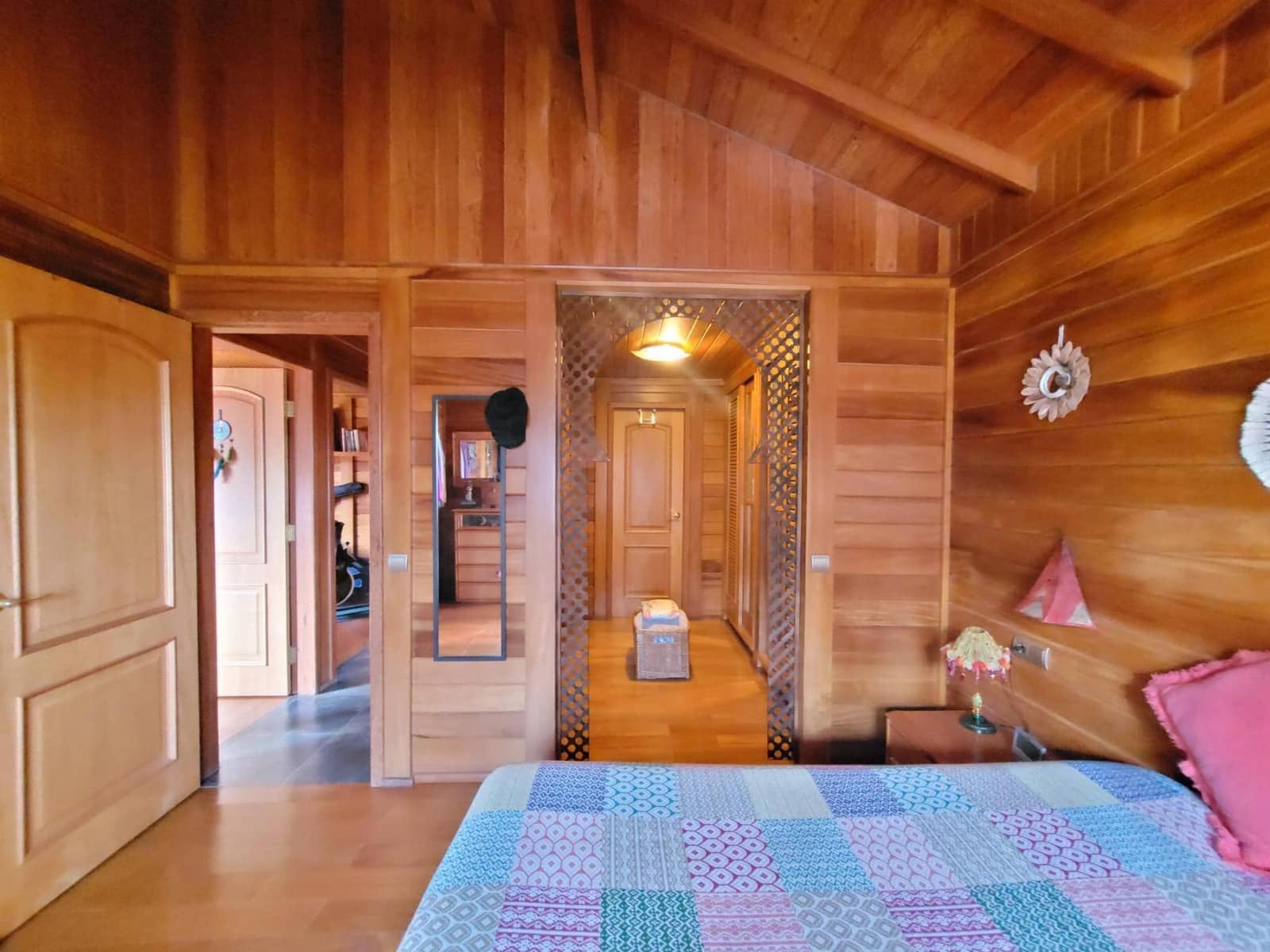 6 bedroom Villa for sale in Godelleta with pool - € 268,000 (Ref: 9735894)