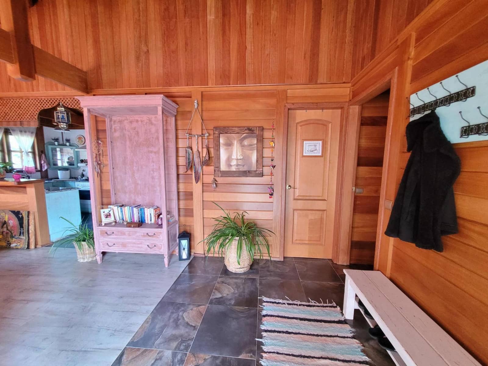 6 bedroom Villa for sale in Godelleta with pool - € 268,000 (Ref: 9735894)